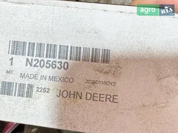 Втулка N205630 до John Deere - фото