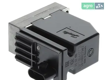 Електрогідравлічний клапан RE333009 до John Deere - фото