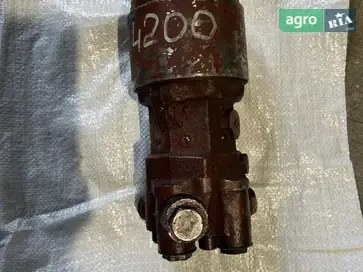 Насос-дозатор НД-80К-12 до комбайна Ростсельмаш Дон 1500 - фото