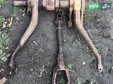 Трьохточкова навіска до трактора - фото