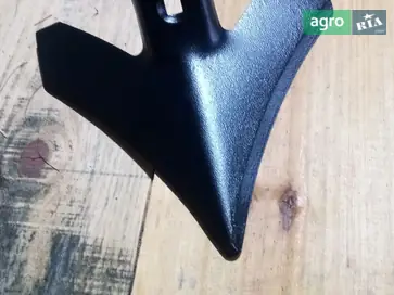 Лапа до культиватора John Deere - фото