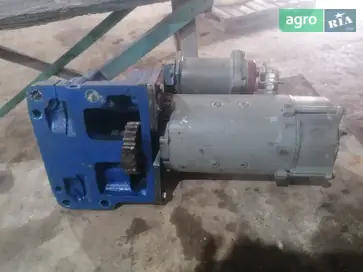 Стартер для трактора - фото