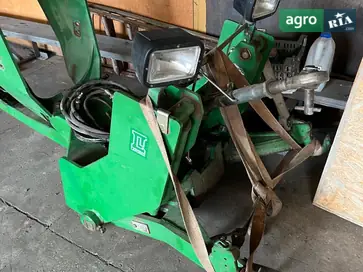 Трьохточкова навіска до трактора John Deere - фото