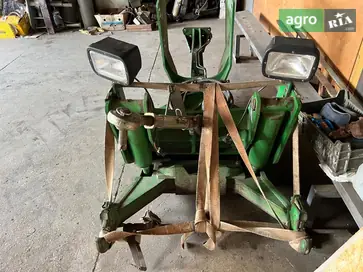Трьохточкова навіска до трактора John Deere - фото
