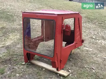 Кабіна до трактора ХТЗ Т-16 - фото