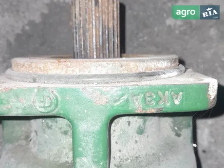 Гидродвигатель AH131310 для комбайна John Deere - фото