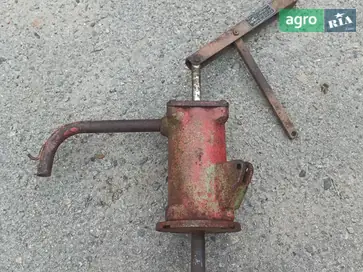 Водяний насос - фото