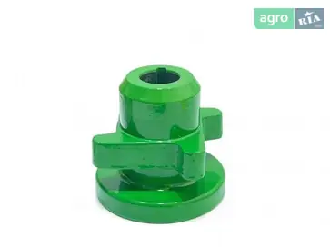Муфта соединительная HXE109643 для комбайна John Deere - фото