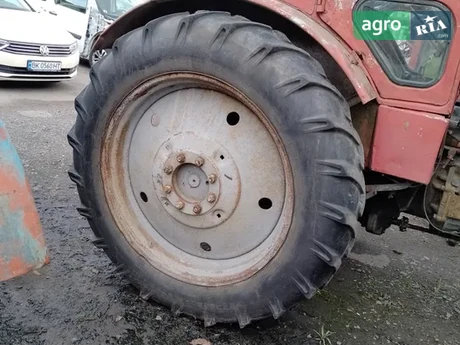Колесо до трактора ЮМЗ - фото