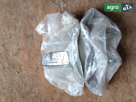 Кронштейн Agco 501096D1 до трактора Massey Ferguson - фото