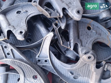 Корпус сошника Н 105.03.102 до сівалки СЗ 3.6 - фото