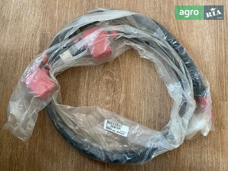 Кабель акумуляторний RE307439 до John Deere 8310R - фото