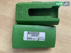 Металевий клин задньої навіски R207661, R163798 JOHN DEERE