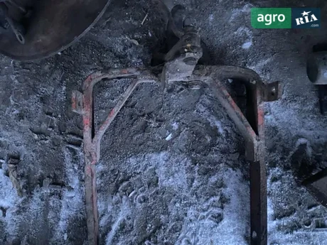 Причіпний пристрій до трактора ХТЗ Т-16 - фото