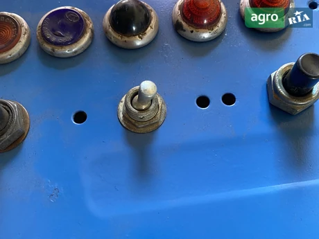 Кабіна до трактора МТЗ - фото