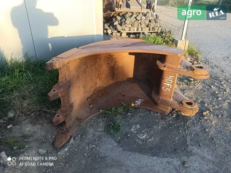 Ковш до екскаватора Volvo - фото