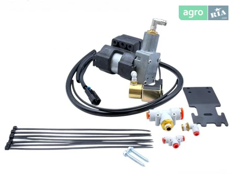 Компресор RE331262, RE206417, RE167425, RE331260 до John Deere - фото