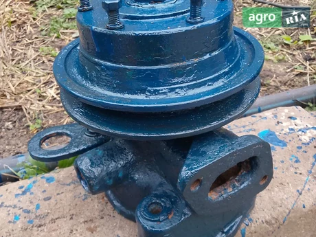 Насос до трактора ЮМЗ - фото