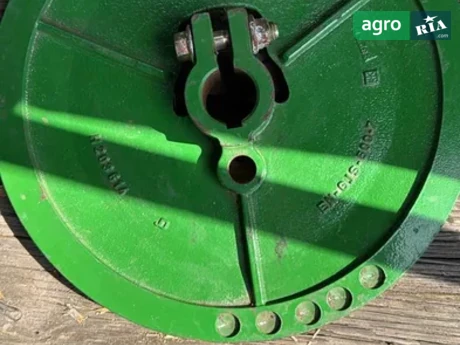 Напівшків AH225971 до комбайна John Deere - фото