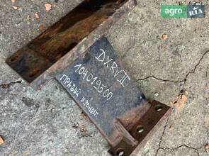 Кронштейн батареї борони правий