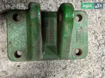 Кронштейн для культиватора John Deere - фото