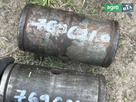 Втулка 769621.0. до комбайна Claas - фото