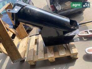 Кожух шнека (87011619) 84330302 New Holland CR9080