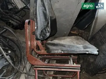 Сидіння до трактора - фото