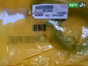 Насос RE32442 до John Deere - фото