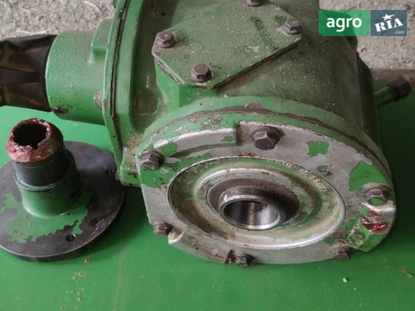 Редуктор для комбайна John Deere - фото