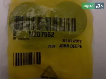 Гайка N207952 до John Deere - фото