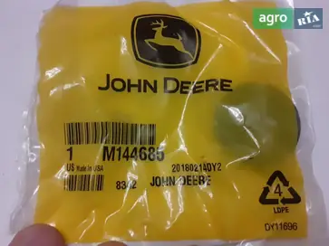 Заглушка M144685 до John Deere - фото