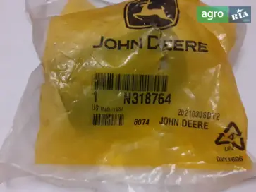Втулка N318764 до John Deere - фото
