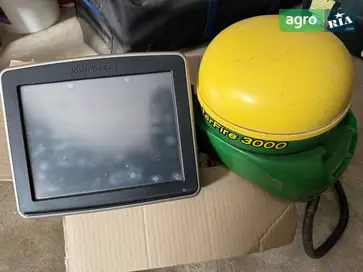 GPS трекер до John Deere - фото