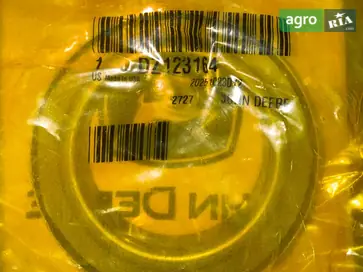 Колінвал DZ123164 до трактора John Deere - фото