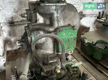 Редуктор для комбайна John Deere - фото
