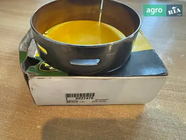 Втулка R227479 для трактора John Deere - фото