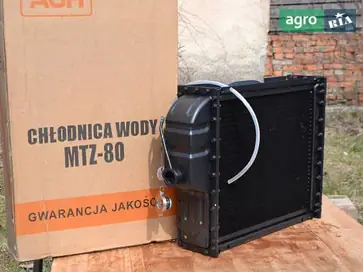 Радіатор охолодження двигуна 70У-1301010 до трактора ЮМЗ - фото