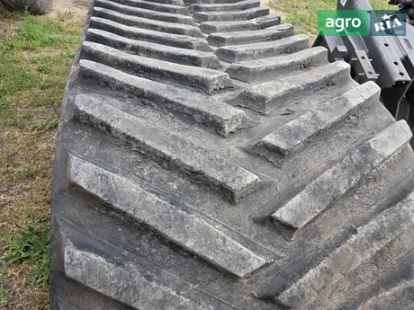 Гусеничний хід до комбайна Claas - фото