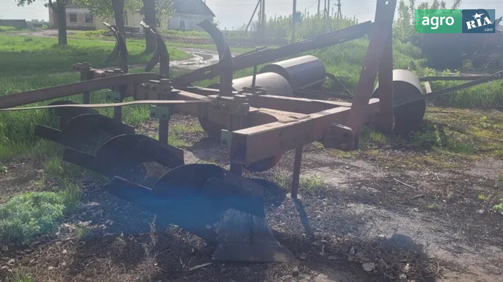 Плуг Алекс-Агро ПНЯ-4-42 2002 - фото 1