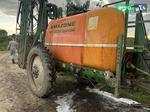 Оприскувач Amazone UG 2010