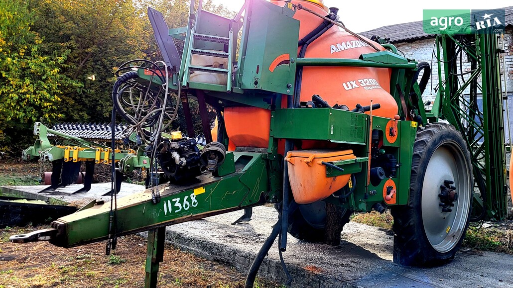 Оприскувач Amazone UX 3200 Special 2009 - фото 1