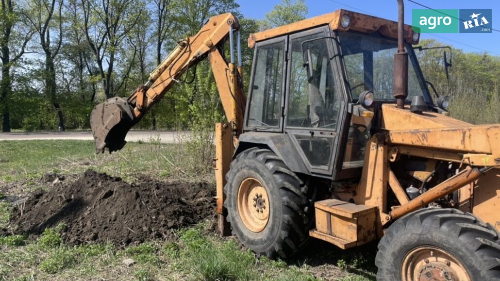 Екскаватор АТЕК 999 2000 - фото 1