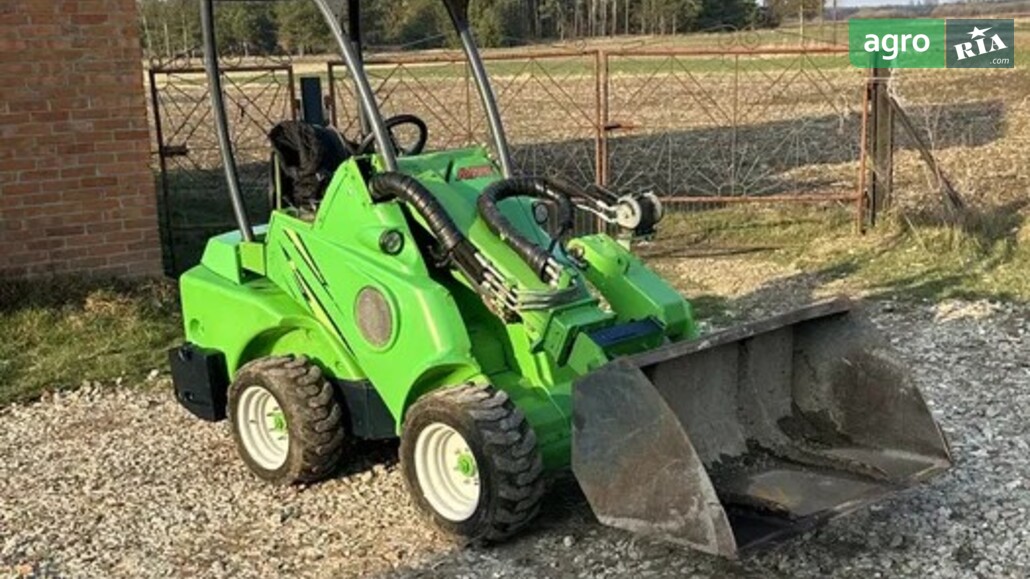 Навантажувач Avant 420 2017 - фото 1