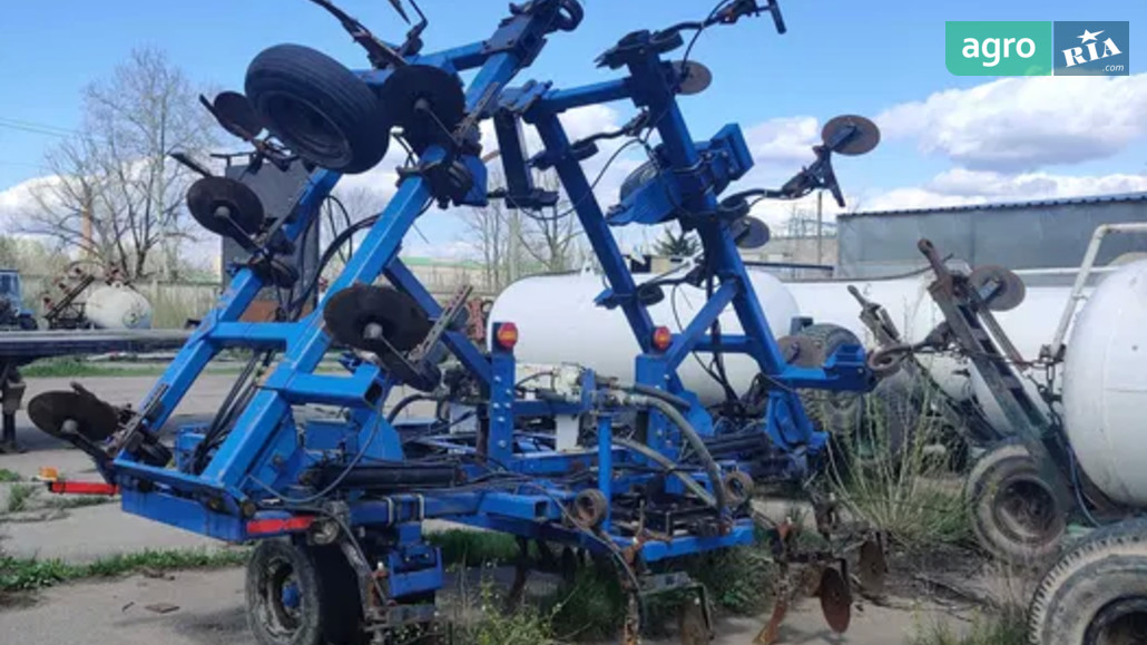 Машина для внесення добрив Blu-Jet AT4015 2012 - фото 1