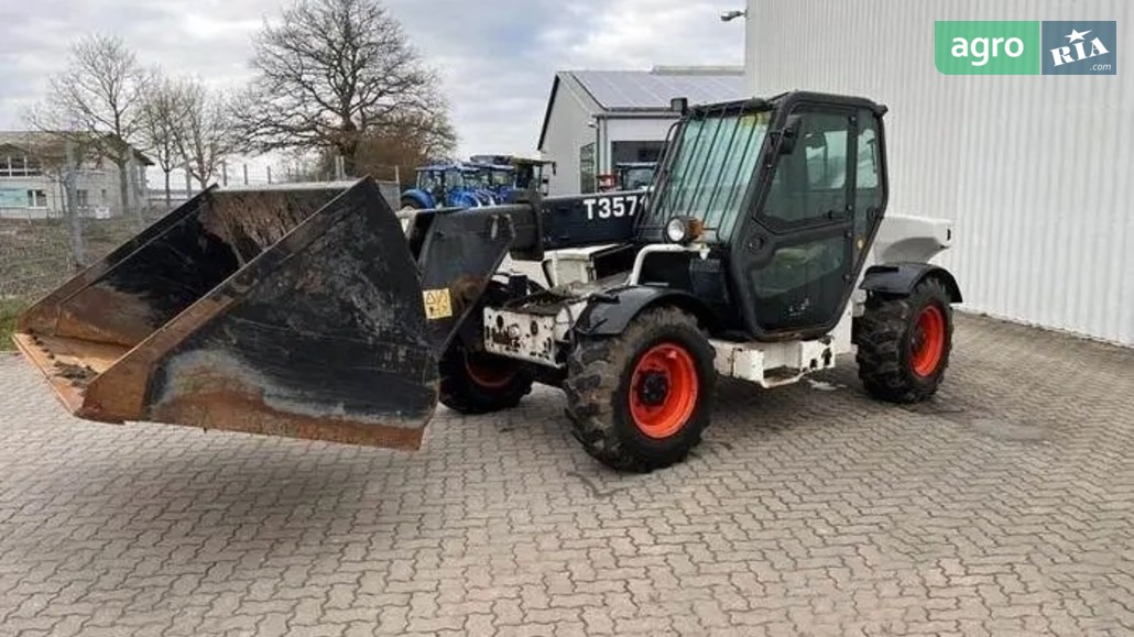 Навантажувач Bobcat T3571L 2005 - фото 1