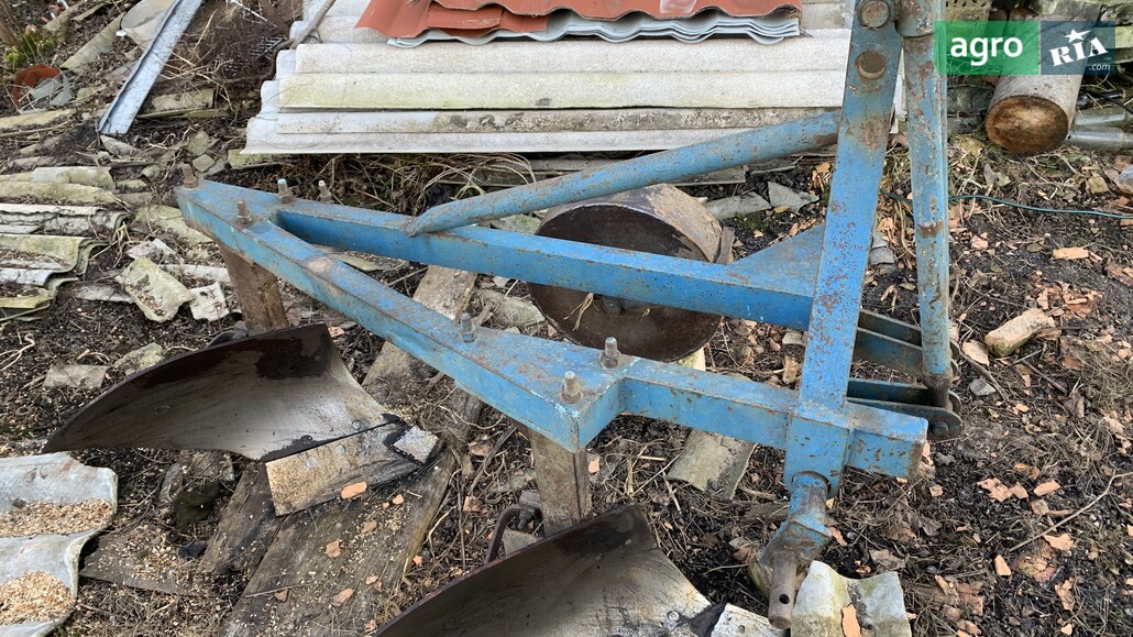 Плуг Bomet 2х25 1990 - фото 1