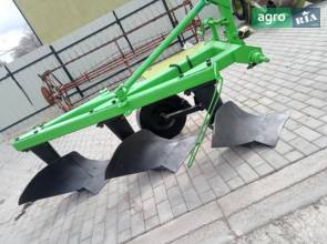 Плуг Bomet 3х30 1981