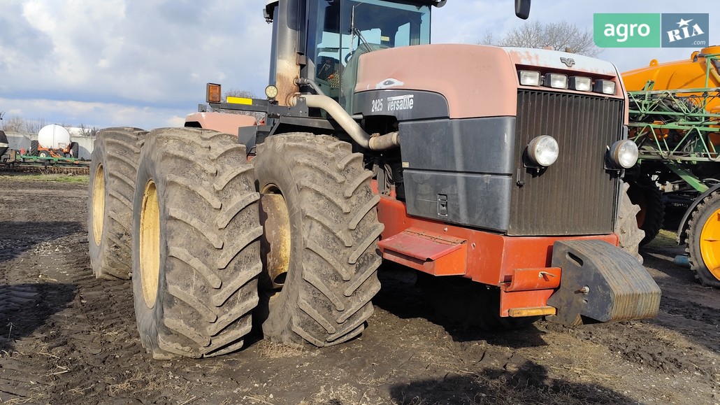 Трактор Buhler Versatile 2425 2003 - фото 1