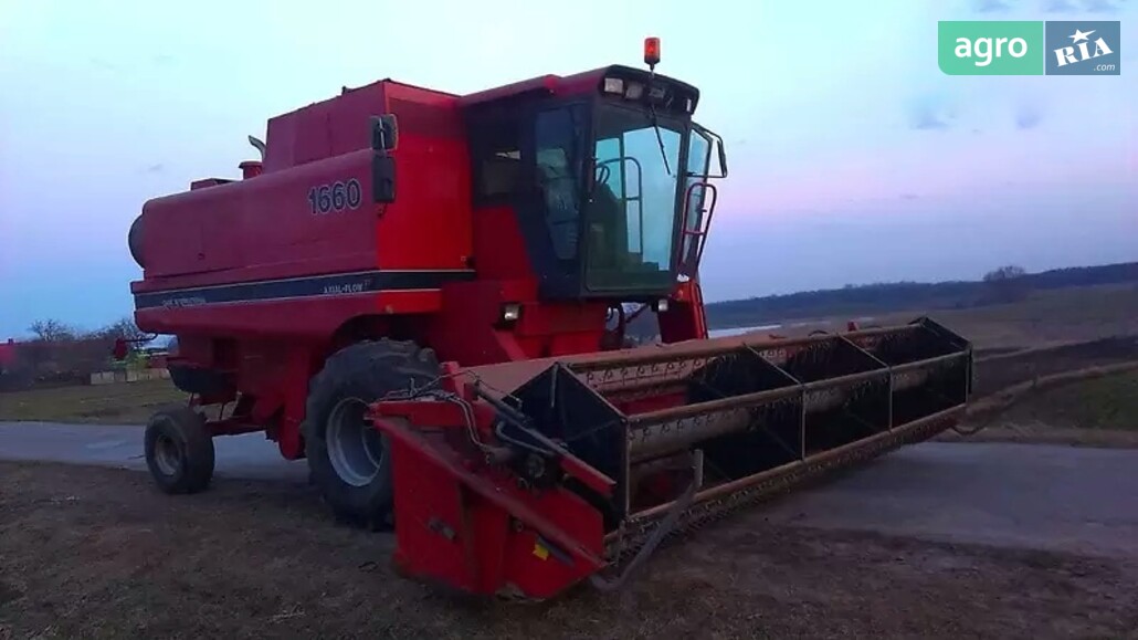Комбайн Case IH 1660 1994 - фото 1